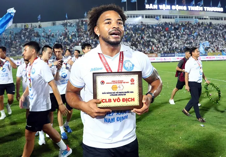 Xuân Son thể hiện quyết tâm sớm trở lại thi đấu cùng Thép Xanh Nam Định và ĐT Việt Nam.