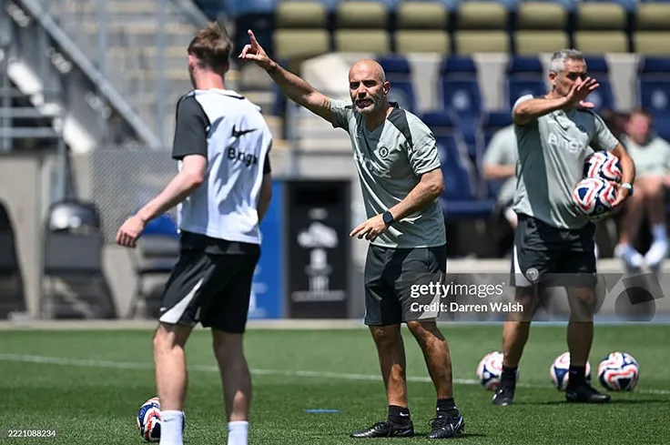Chelsea nắng nóng 2
