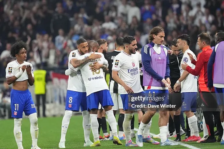Sốc: Lyon rớt hạng Ligue 2, Crystal Palace hưởng lợi suất dự Europa League