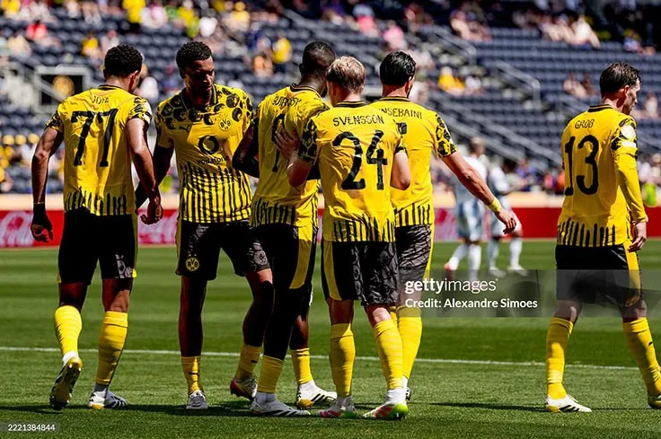 FIFA Club World Cup: Dortmund Soán Ngôi Đầu Bảng F, Fluminense Bất Lực