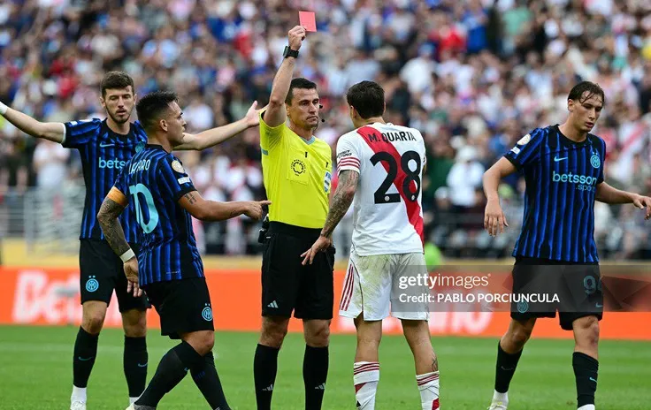 Inter Milan loại River Plate khỏi FIFA Club World Cup: Thẻ đỏ định đoạt số phận