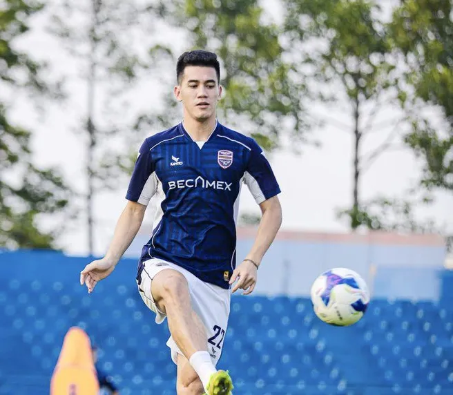 Tiến Linh 'mất oan' danh hiệu Vua phá lưới V-League: Bàn thắng thành phản lưới nhà phút 90+3