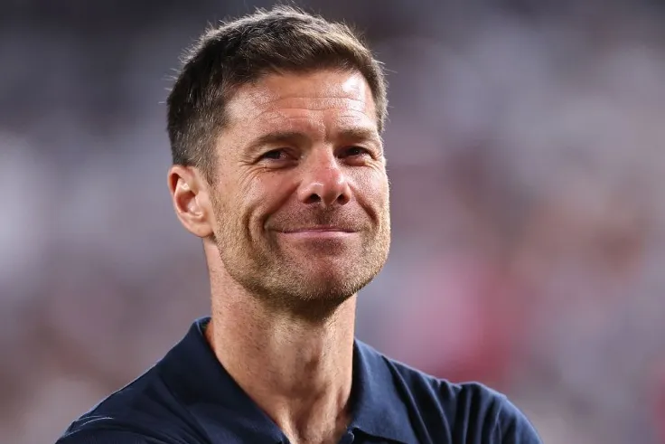 Xabi Alonso 'phù phép' chiến thuật mới, Real Madrid đại thắng: Vinicius Junior được khen ngợi hết lời