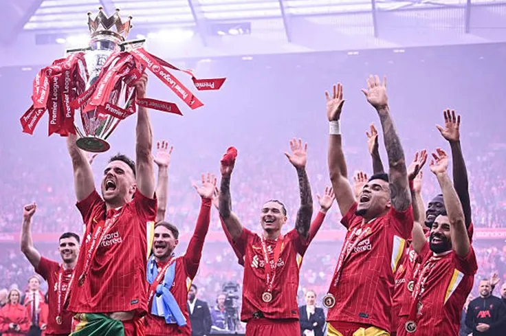 Diogo Jota vừa cùng Liverpool giành chức vô địch Ngoại Hạng Anh 2024/25