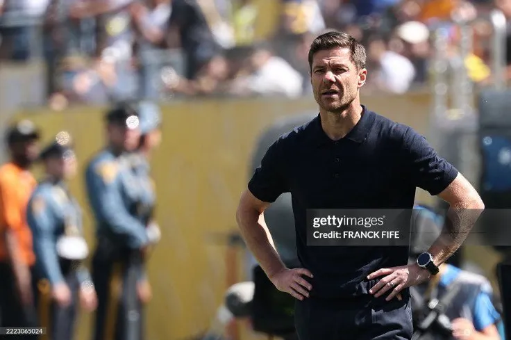 Xabi Alonso ghi dấu ấn đậm nét