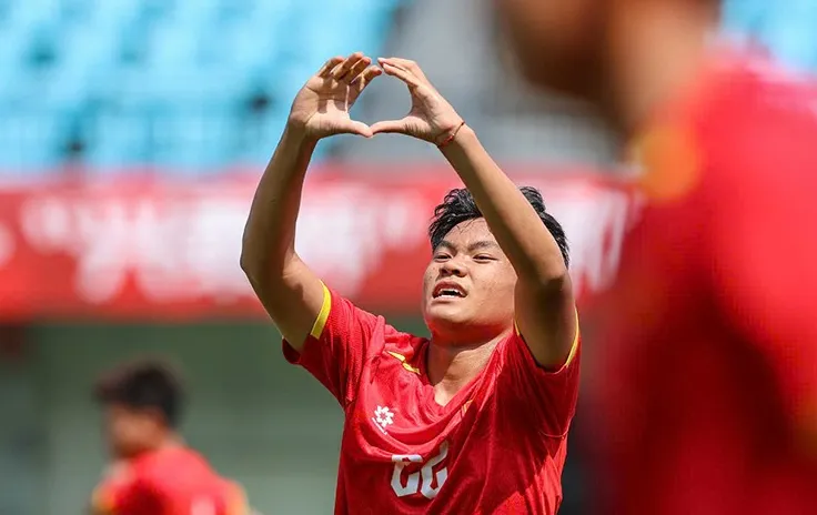 Quang Khôi, con trai Quang Hải, và hành trình 'xuất ngoại' đến lò đào tạo Gremio: Giấc mơ World Cup bắt đầu?