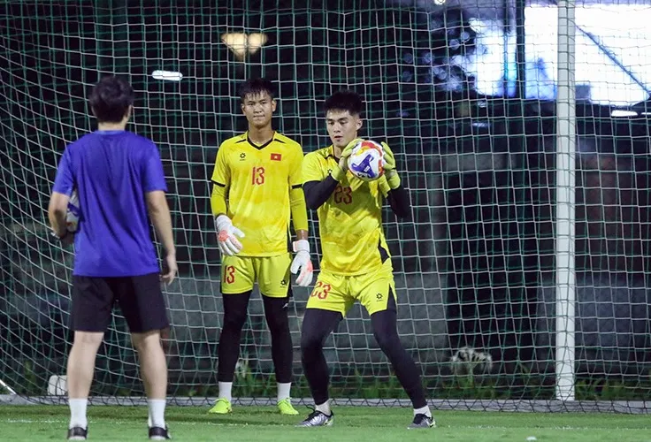 Ở buổi tập này, ban huấn luyện chủ yếu đưa ra các bài tập nhẹ, nhằm giúp các cầu thủ U23 Việt Nam giải phóng sức ì sau hành trình di chuyển và 2 ngày nghỉ ngơi hoàn toàn trước đó.