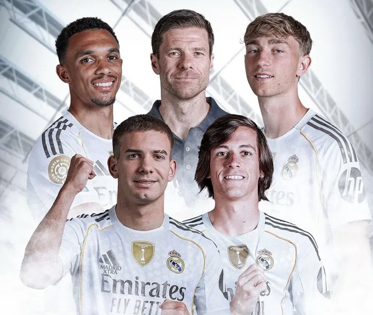 Real Madrid 'Đốt' Hơn 200 Triệu Euro: Ai Sẽ Là 'Nhạc Trưởng' Dẫn Dắt Dải Ngân Hà?