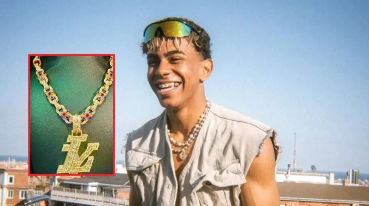 Yamal được Rapper El Alfa tặng dây chuyền đính kim cương trị giá 400.000 euro