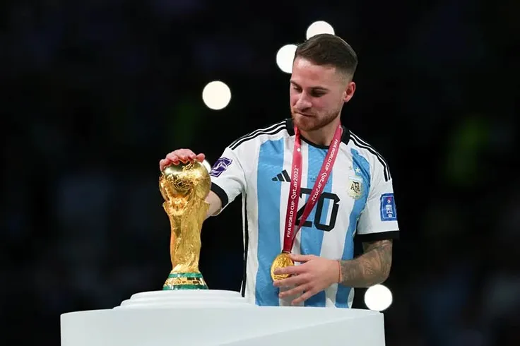 Mac Allister chứng tỏ được năng lực ở cả tuyển Argentina lẫn CLB chủ quản Liverpool