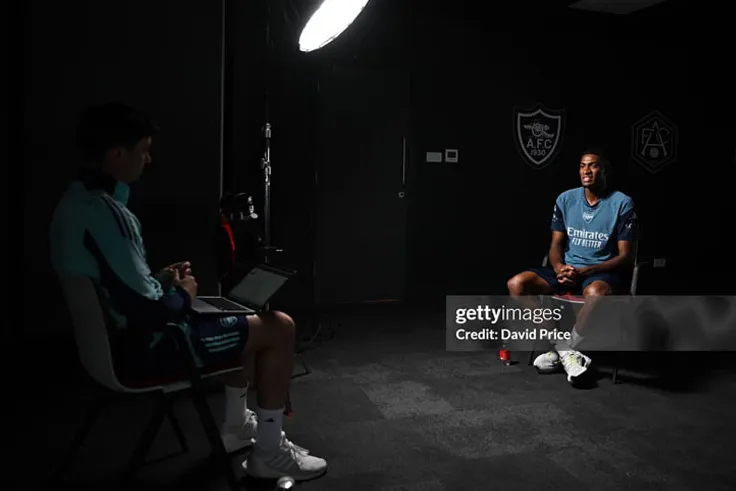 Arsenal 'mắc kẹt' vụ Gyokeres, vô tình 'khoe' tân binh Mosquera trước giờ G