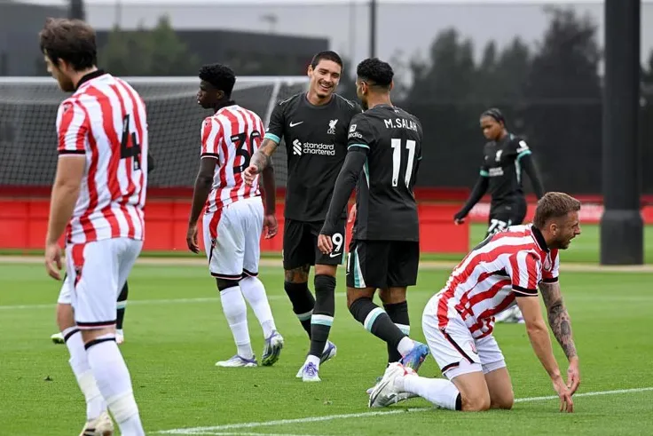 Darwin Nunez 'nổ súng' với cú hat-trick, Florian Wirtz ra mắt ấn tượng trong trận giao hữu kín của Liverpool
