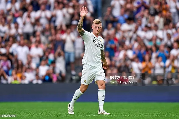Real Madrid khao khát Rodri: Toni Kroos 'chọn mặt gửi vàng', mảnh ghép hoàn hảo cho hàng tiền vệ?