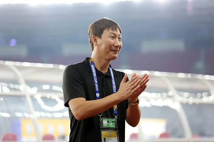 U23 Việt Nam: Lý Đức ghi bàn dũng mãnh, Đình Bắc đánh đầu ăn mừng như Ronaldo - 5