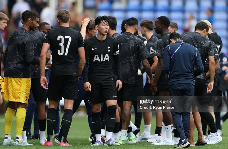 TTương lai của ngôi sao người Hàn Quốc tại Tottenham vẫn còn bỏ ngỏ