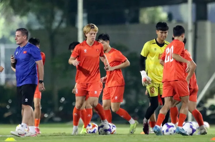 U23 Việt Nam “soi” kỹ U23 Philippines, đặc biệt cảnh giác cầu thủ nhập tịch - 9
