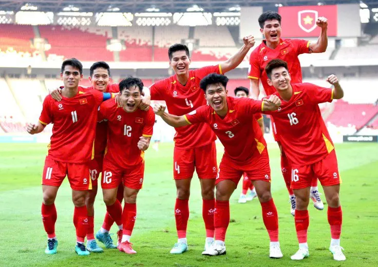 U23 Việt Nam vào chung kết U23 Đông Nam Á: HLV Kim Sang Sik và học trò tạo nên màn ngược dòng ấn tượng