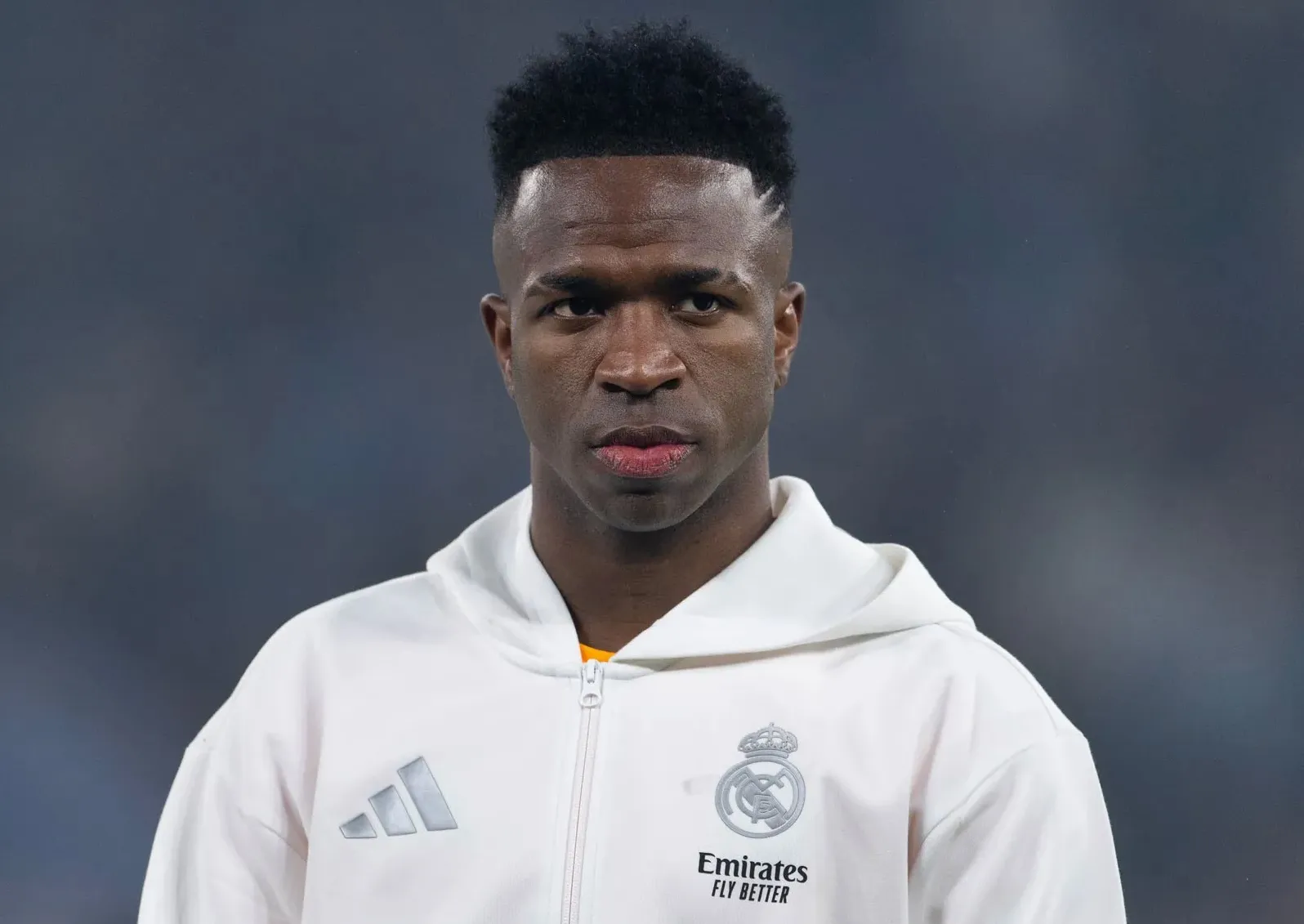 Real Madrid 'cứng rắn' với Vinicius: Yêu sách vượt mặt Mbappe bị từ chối, tương lai bất định