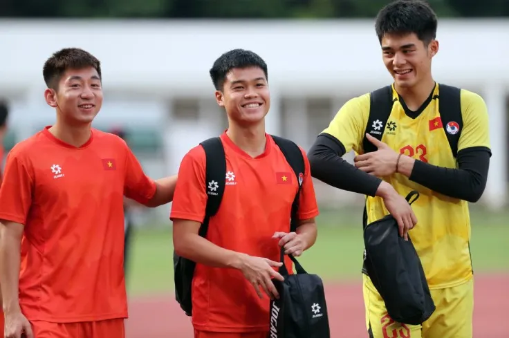U23 Việt Nam sẵn sàng cho trận chung kết U23 Đông Nam Á: Quốc Việt trở lại, Indonesia lo lắng