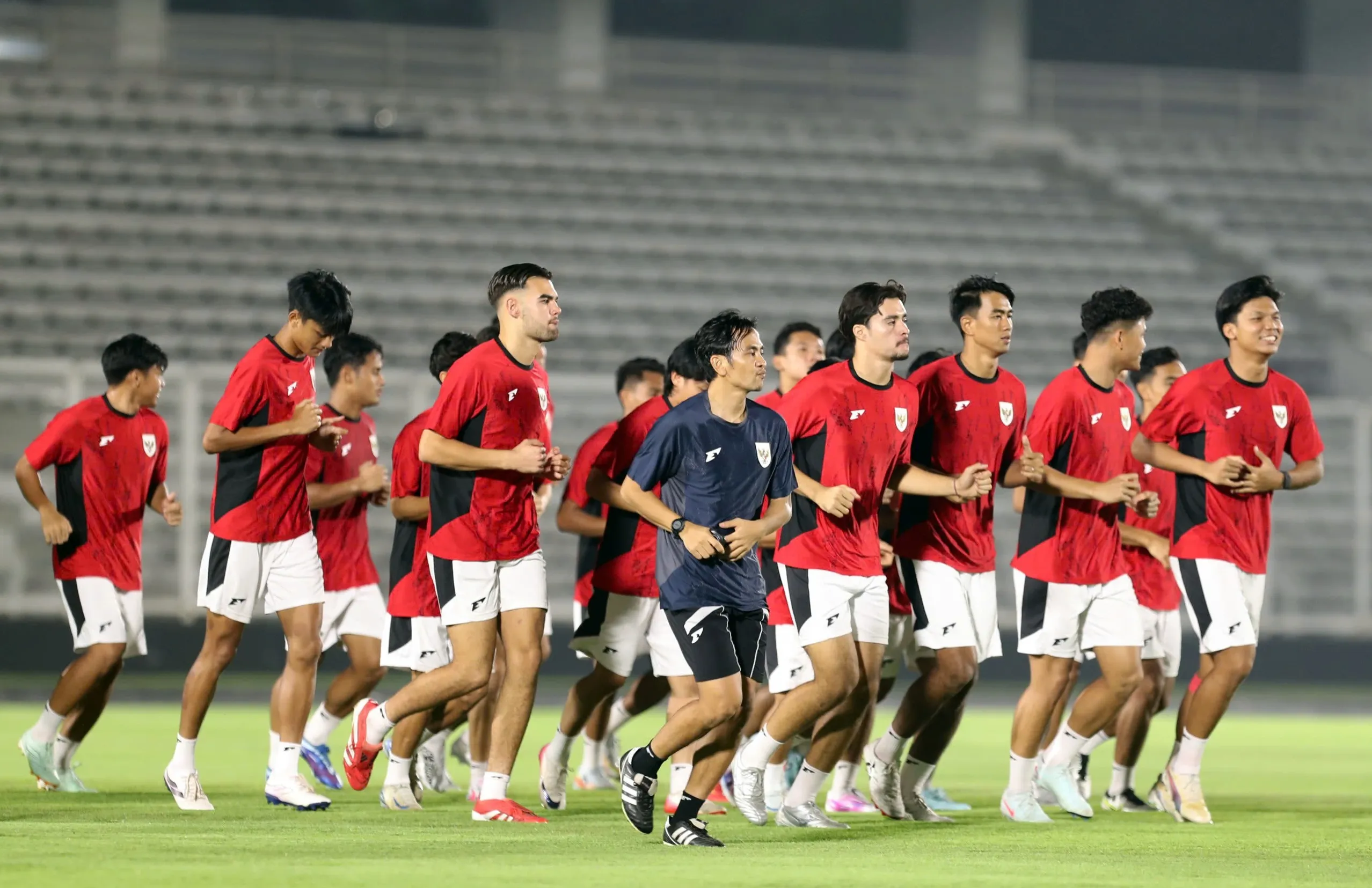 U23 Indonesia 'tung hỏa mù' trước trận chung kết U23 Đông Nam Á 2025 với U23 Việt Nam: Liệu Jens Raven có ra sân?