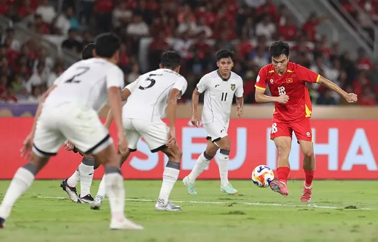 Nguyễn Công Phương: Ngôi sao mới nổi của U23 Việt Nam, 'truyền nhân' của Công Phượng?