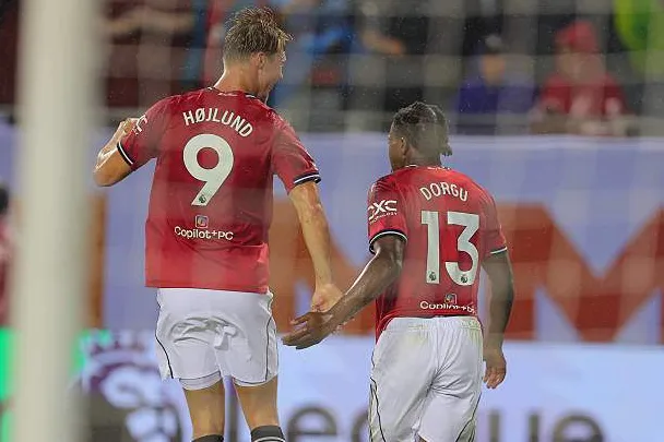 MU Hướng Đến Chiến Thắng Cuối Cùng Trước Everton: Màn Ra Mắt Mbeumo Chờ Đợi