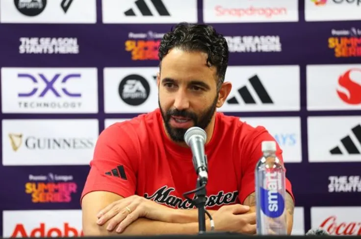 HLV Amorim có tiếng nói với ban lãnh đạo MU trong nhiều vấn đề