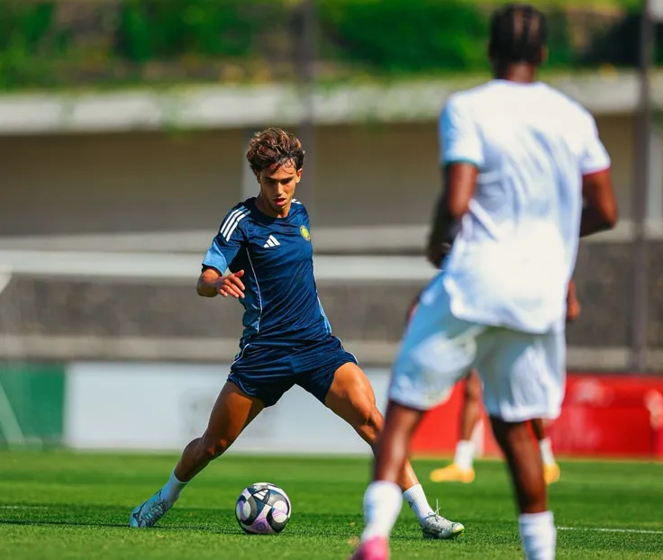 Al Nassr ôm hận trước Estrela Da Amadora: Ronaldo và Felix bất lực, hàng công 'tịt ngòi'