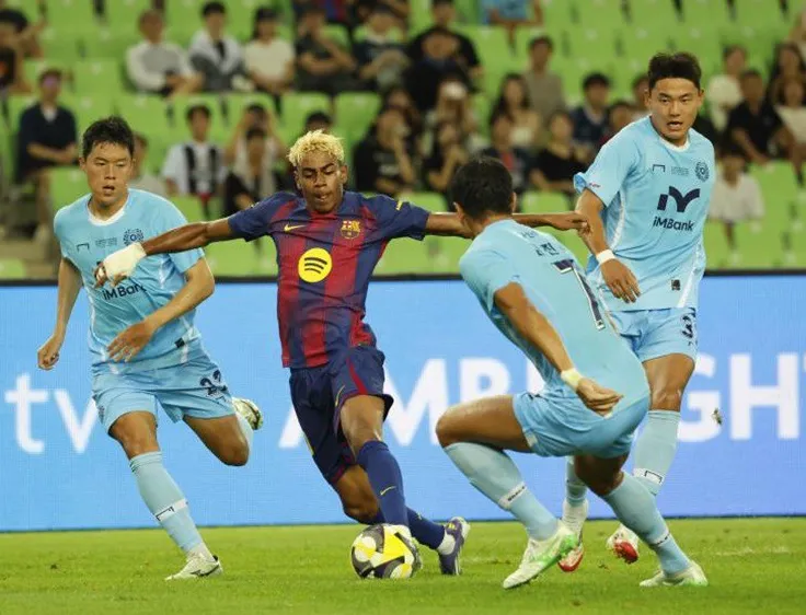 Barcelona thăng hoa: Yamal 'nhảy múa', Rashford vào guồng – Daegu trở thành 'quân xanh' bất đắc dĩ