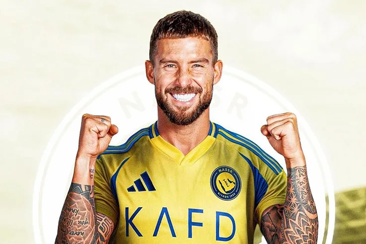 Bom tấn kép cho Al Nassr: Inigo Martinez gia nhập, Wissa lọt tầm ngắm
