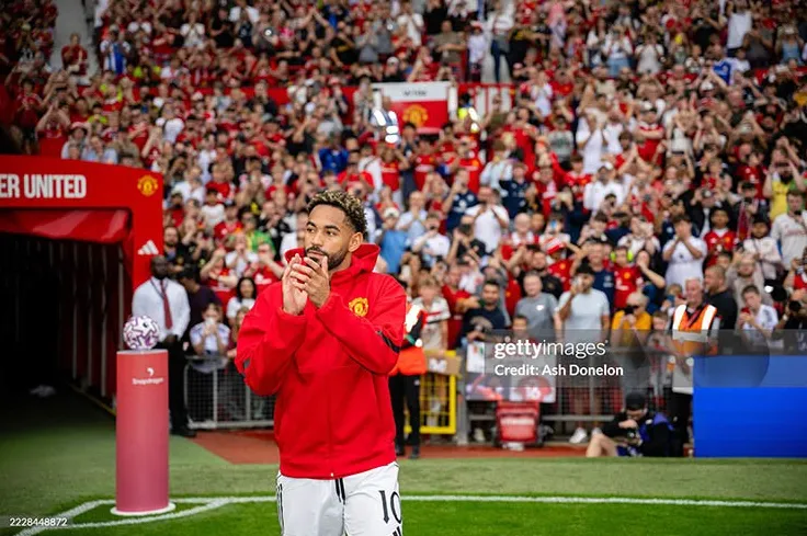 MU so tài Fiorentina: 