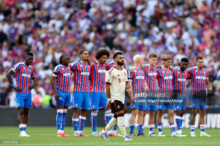 Bất phân thắng bại sau 90 phút, hai đội phải giải quyết trận đấu trên chấm luân lưu đầy may rủi.