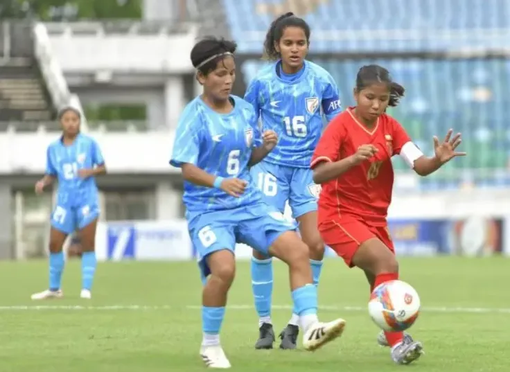 Bóng đá nữ Nam Á trỗi dậy mạnh mẽ: Ấn Độ và Bangladesh viết nên câu chuyện 'Thời tới cản không kịp'