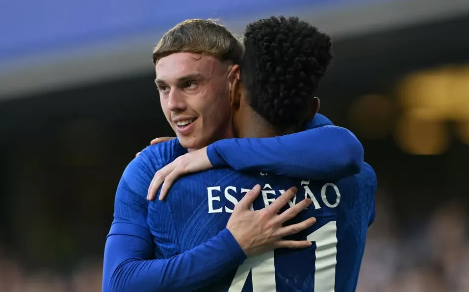 Palmer và Estevao chưa đá với nhau được lâu nhưng đã tỏ ra rất ăn ý trong phối hợp