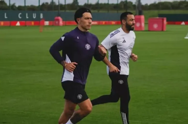 Tin Tức Bóng Đá Sáng 19/9: MU Vui Mừng Với Tình Hình Của Martinez, Real Madrid Để Mắt Đến Mainoo