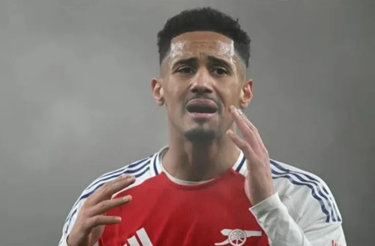 Saliba không còn nghiễm nhiên đá chính?