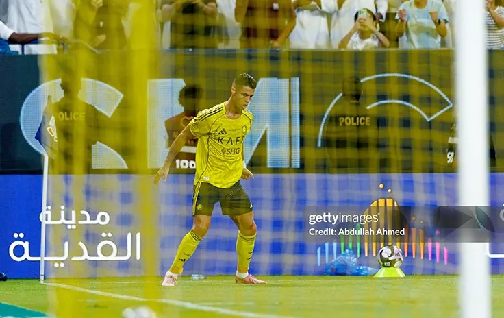 Ronaldo Cháy Hết Mình, Cú Đúp Giúp Al-Nassr 'Hủy Diệt' và Tiến Gần Mốc 1000 Bàn Thắng