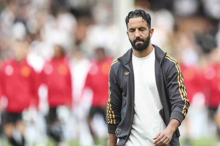 HLV Amorim phải hứng chịu áp lực dữ dội ở MU trong những tuần gần đây