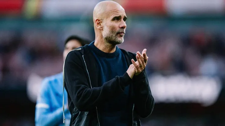 Pep Guardiola 'Dựng Xe Bus' và Sự 'Lột Xác' Toàn Diện của Haaland: Man City Thay Đổi Để Vươn Tới Ngôi Vương?