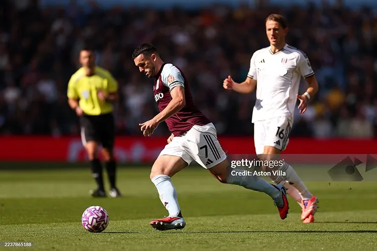 Aston Villa Vượt Khó, Hạ Fulham Trong Trận Cầu Kịch Tính Tại Villa Park