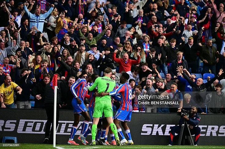 Bàn Thắng 'Điên Rồ' ở Phút Bù Giờ: Xu Hướng Mới của Bóng Đá Hiện Đại?