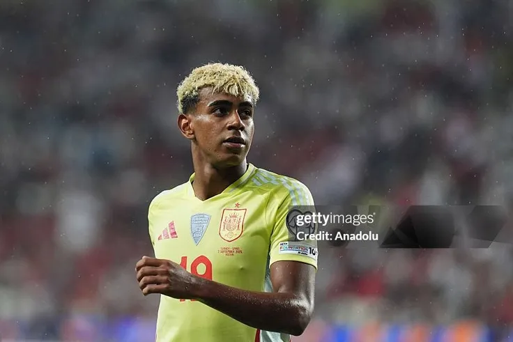 Barcelona và ĐT Tây Ban Nha: Cuộc chiến vì tương lai của thần đồng Lamine Yamal