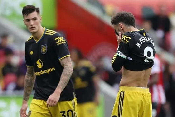 Công thức đơn giản hạ gục MU của Amorim: Chơi bóng dài và khai thác điểm yếu