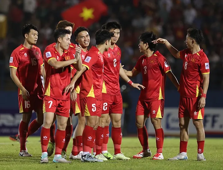 ĐT Việt Nam Chốt Danh Sách Gặp Nepal: Kim Sang Sik Trao Cơ Hội Cho Cầu Thủ Trẻ, Quyết Tâm Vượt Malaysia