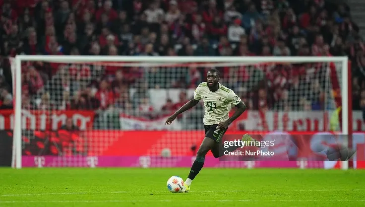 Barcelona Chấn Chỉnh Sau Thất Bại Trước PSG: Flick Muốn Upamecano, Laporta Vững Tin Vào Tương Lai