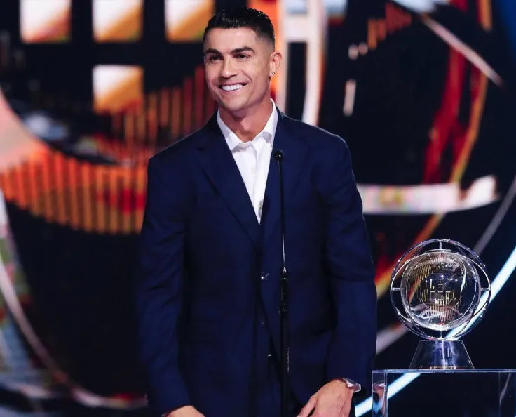 Ronaldo quyết tâm giúp ĐT Bồ Đào Nha dự World Cup 2026