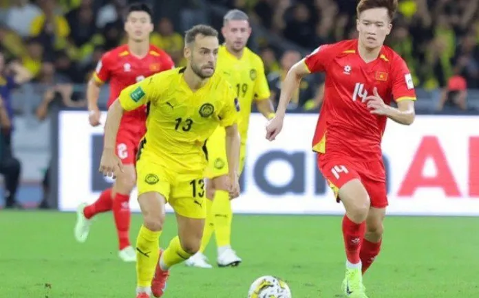 Scandal Nhập Tịch Cầu Thủ: Vì Sao Bóng Đá Malaysia 'Liều Mình'?