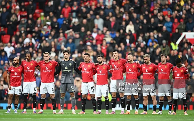 Old Trafford có thể sắp đón làn gió mới khi tin đồn về thương vụ bán CLB cho nhà đầu tư mới ngày càng lan rộng