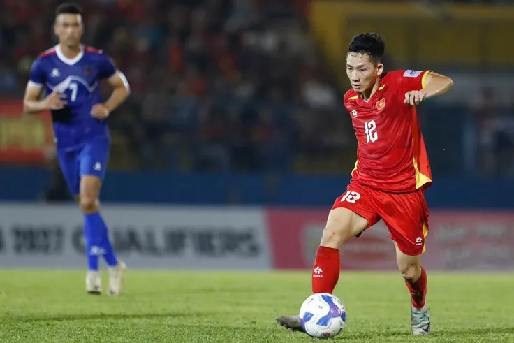 Hai Long không có duyên ghi bàn trước Nepal