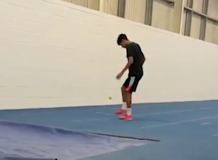 JJ Gabriel: Thần đồng 15 tuổi của MU khiến fan 'phát cuồng' với kỹ năng chơi bóng điêu luyện